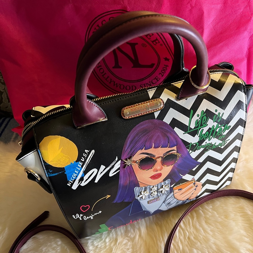 Nicole Lee Bag excellent condition. Only used once.